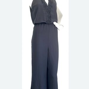 NEW Pearl Georgina Chapman Jumpsuit Sleeveless VNeck Open Back Wide Leg Black‎ M